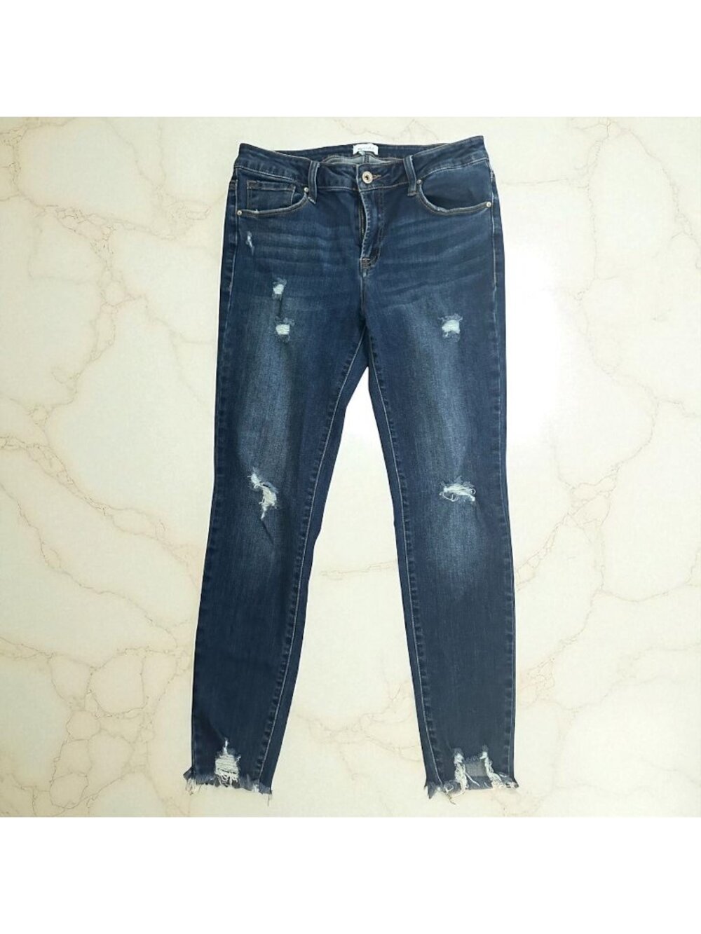 SPECIAL A Womens Distressed Ankle Jeans Size 9